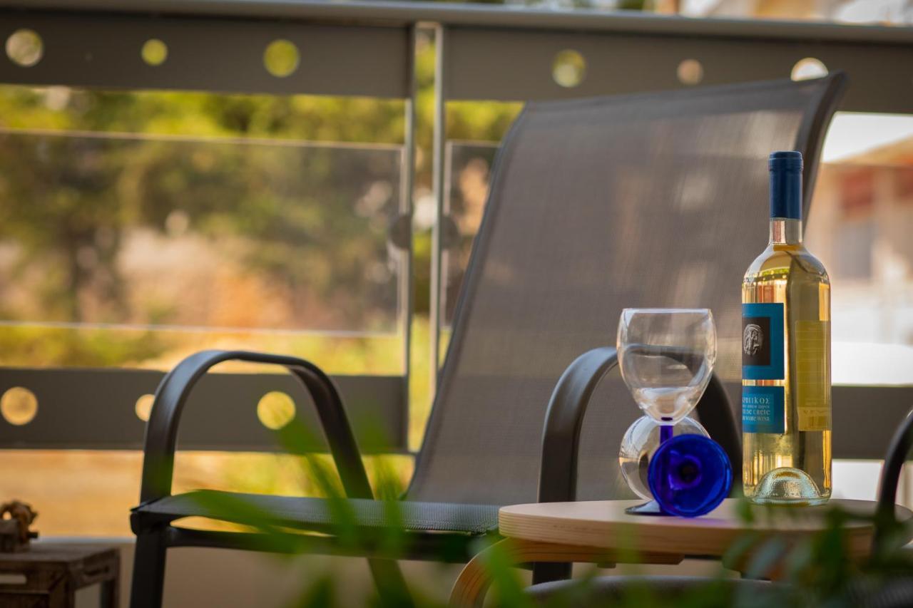 Spáta Athens Airport Lodge מראה חיצוני תמונה
